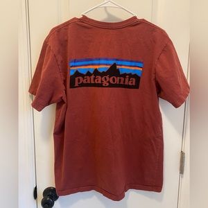 Patagonia Men’s Tshirt Medium Red